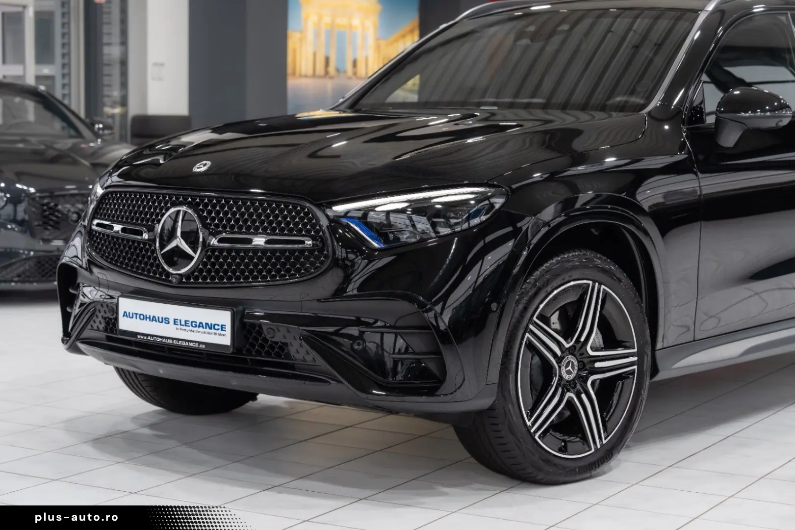 GLC 300 e 4M AMG-LINE NIGHT SOUND-SYS LEDER 360