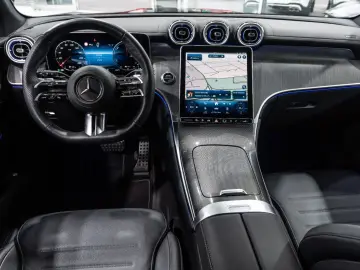 GLC 300 e 4M AMG-LINE NIGHT SOUND-SYS LEDER 360