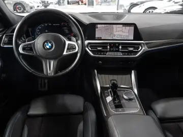 M440 d xDrive Coupe CARBON H K INDIVIDUAL LEDER