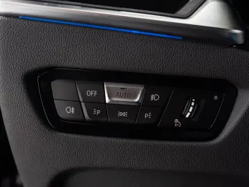 M440 d xDrive Coupe CARBON H K INDIVIDUAL LEDER