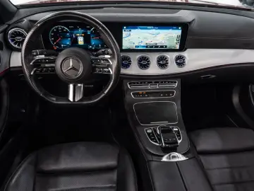 E 220 d Cabrio AMG-LINE NIGHT HEAD.UP LEDER 1.HD
