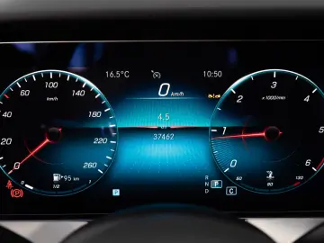 E 220 d Cabrio AMG-LINE NIGHT HEAD.UP LEDER 1.HD