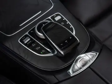 E 220 d Cabrio AMG-LINE NIGHT HEAD.UP LEDER 1.HD