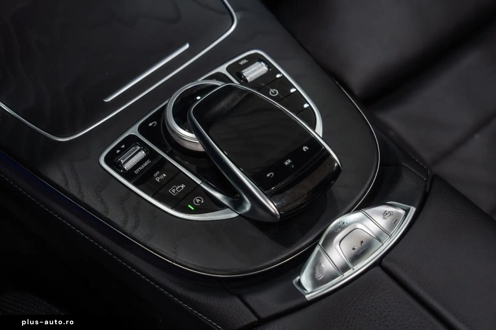 E 220 d Cabrio AMG-LINE NIGHT HEAD.UP LEDER 1.HD