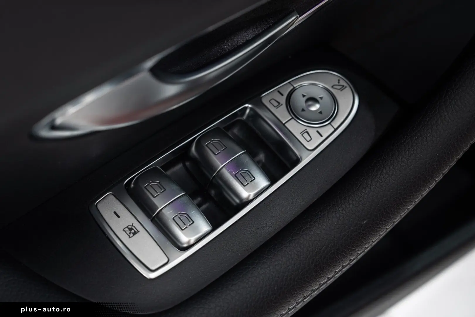 E 220 d Cabrio AMG-LINE NIGHT HEAD.UP LEDER 1.HD