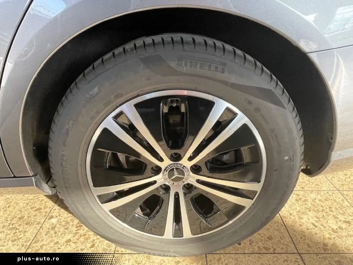 E 220 E Limousine E 220 d