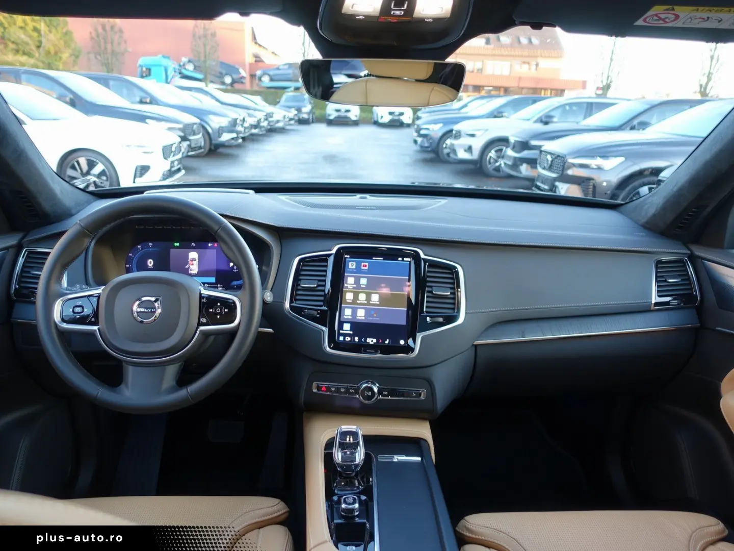 XC90 Recharge T8 AWD Ultimate Dark FourC AHK H&K