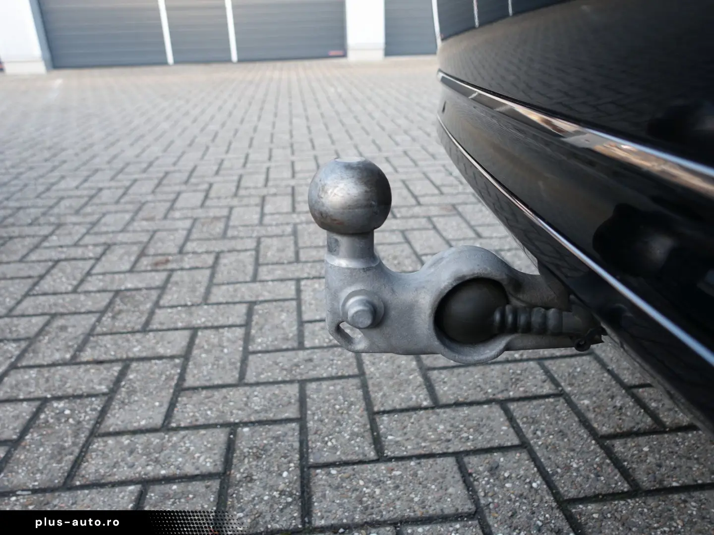 XC90 Recharge T8 AWD Ultimate Dark FourC AHK H&K