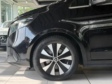 V 300 d AVANTGARDE extralang StHzg 2xEl-Türen