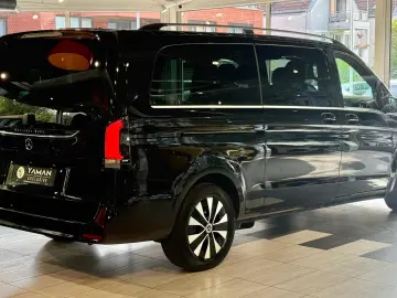 V 300 d AVANTGARDE extralang StHzg 2xEl-Türen