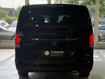 V 300 d AVANTGARDE extralang StHzg 2xEl-Türen