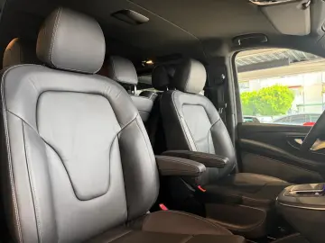 V 300 d AVANTGARDE extralang StHzg 2xEl-Türen