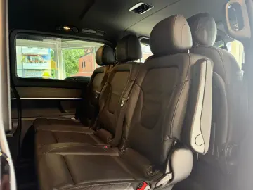 V 300 d AVANTGARDE extralang StHzg 2xEl-Türen