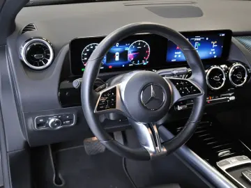 2024 Mercedes Benz GLA 220cdi 4MATIC AT