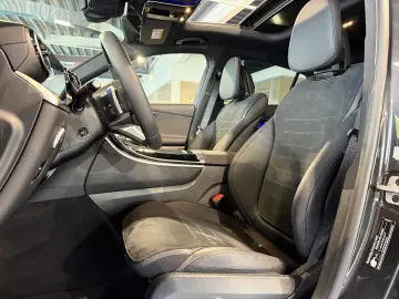 GLC 300 Coupe 4M AMG Prem  Pano Night Burm HUD