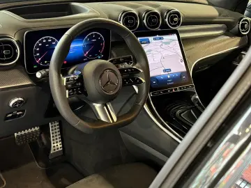 GLC 300 Coupe 4M AMG Prem  Pano Night Burm HUD