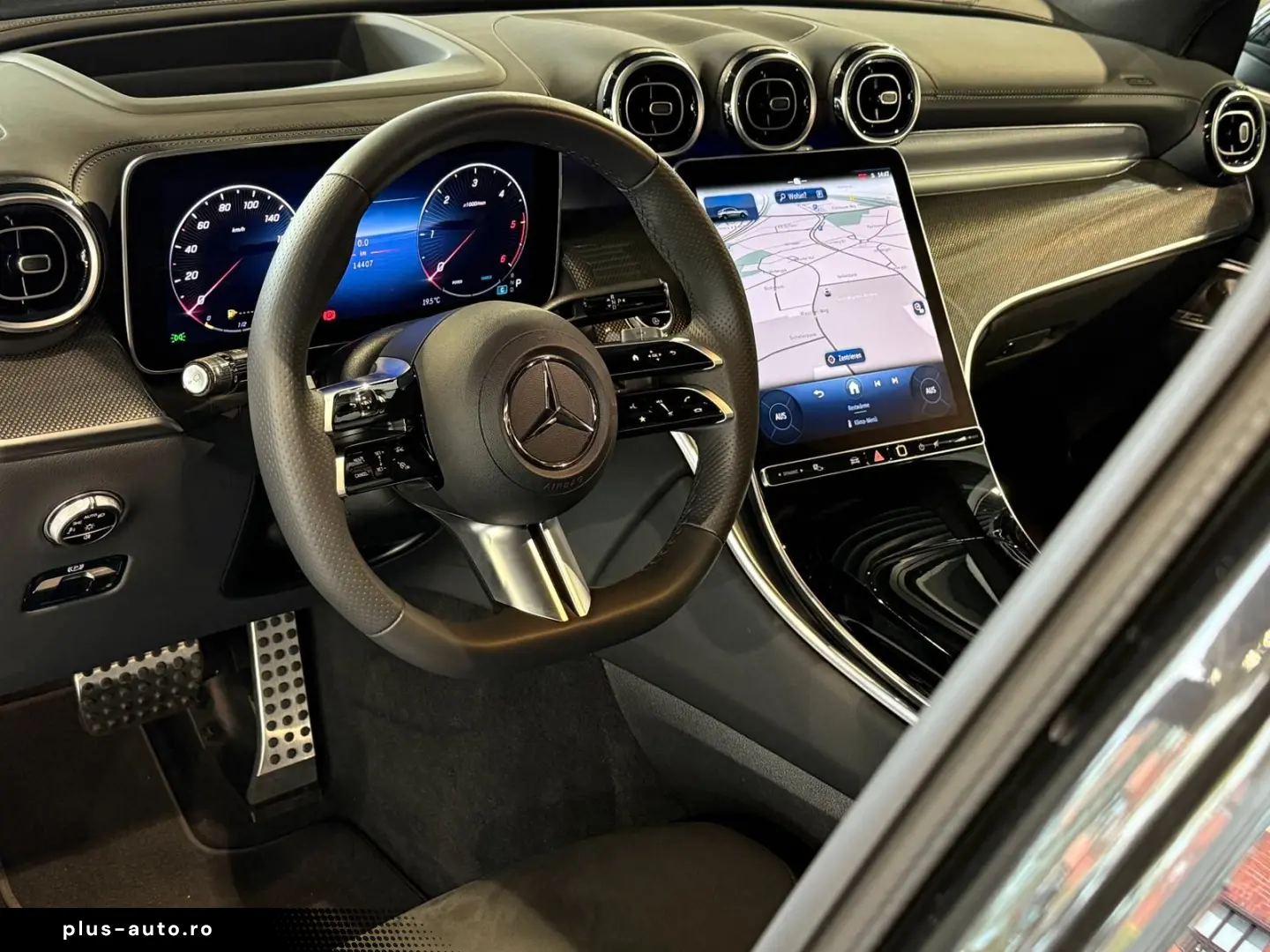 GLC 300 Coupe 4M AMG Prem  Pano Night Burm HUD