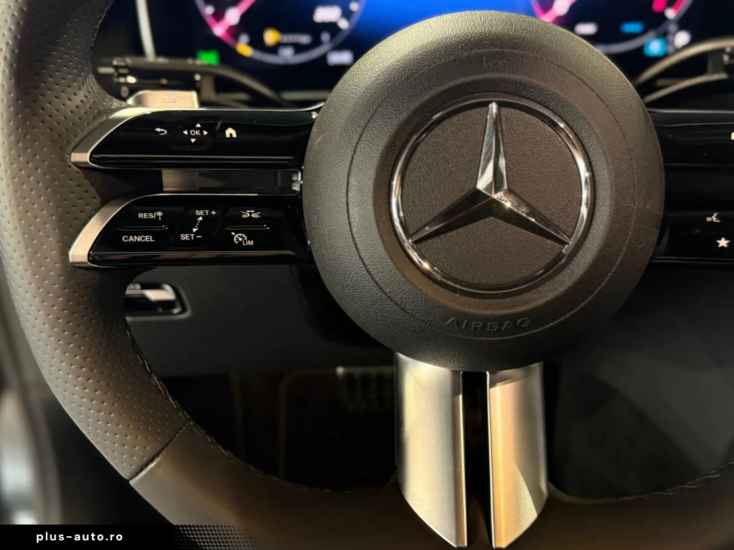 GLC 300 Coupe 4M AMG Prem  Pano Night Burm HUD