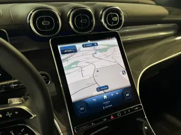 GLC 300 Coupe 4M AMG Prem  Pano Night Burm HUD