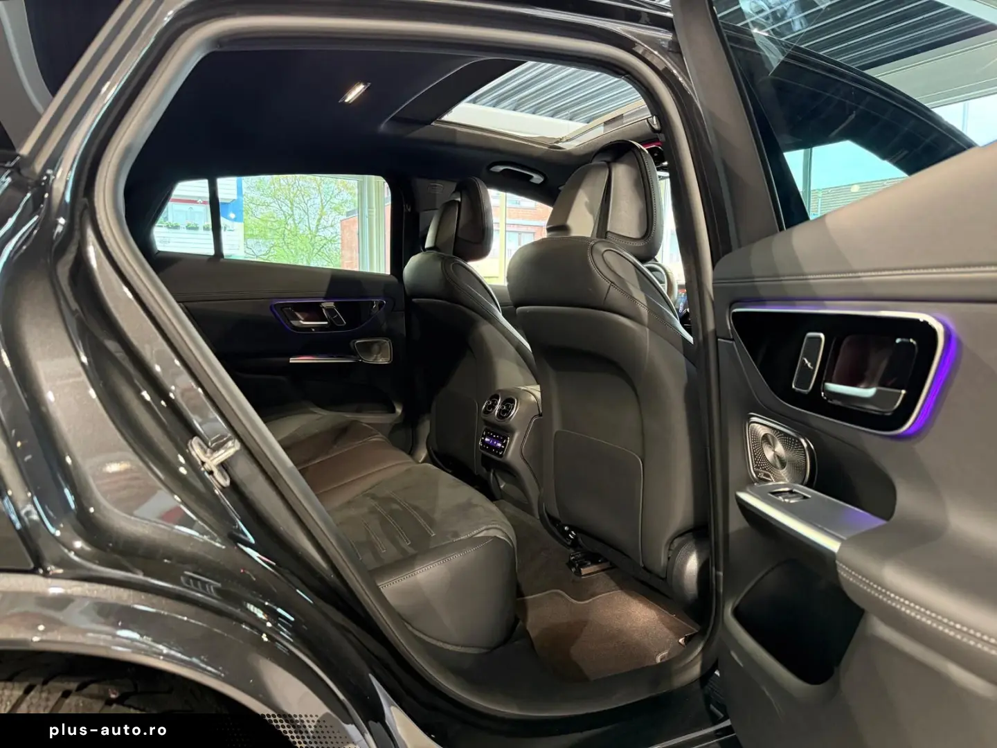 GLC 300 Coupe 4M AMG Prem  Pano Night Burm HUD