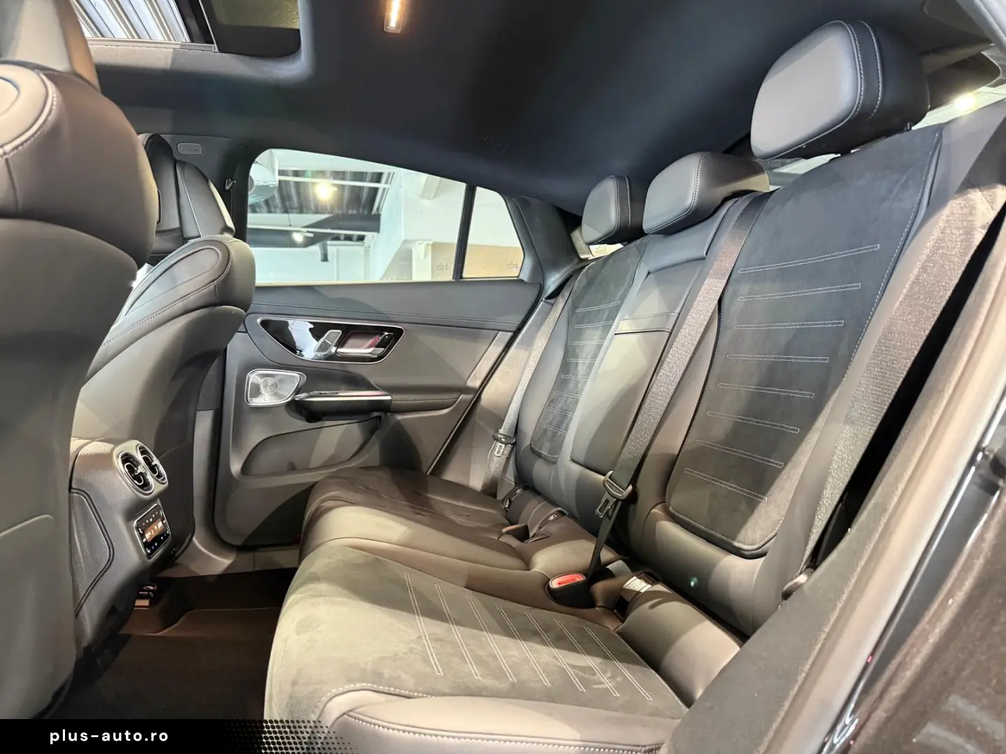 GLC 300 Coupe 4M AMG Prem  Pano Night Burm HUD