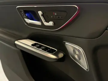 GLC 300 Coupe 4M AMG Prem  Pano Night Burm HUD