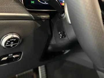 GLC 300 Coupe 4M AMG Prem  Pano Night Burm HUD