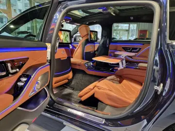 S 680 Maybach FirstClass 3xTV Burm-4D Kühlbox