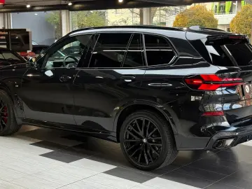 X5 30 d xDrive M Sport Pro Pano HuD 7-Sitz StHzg