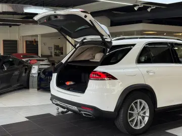 GLE 350 e 4M Pano HuD Keyless Massage AHK 360