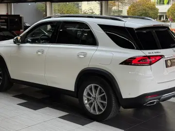 GLE 350 e 4M Pano HuD Keyless Massage AHK 360