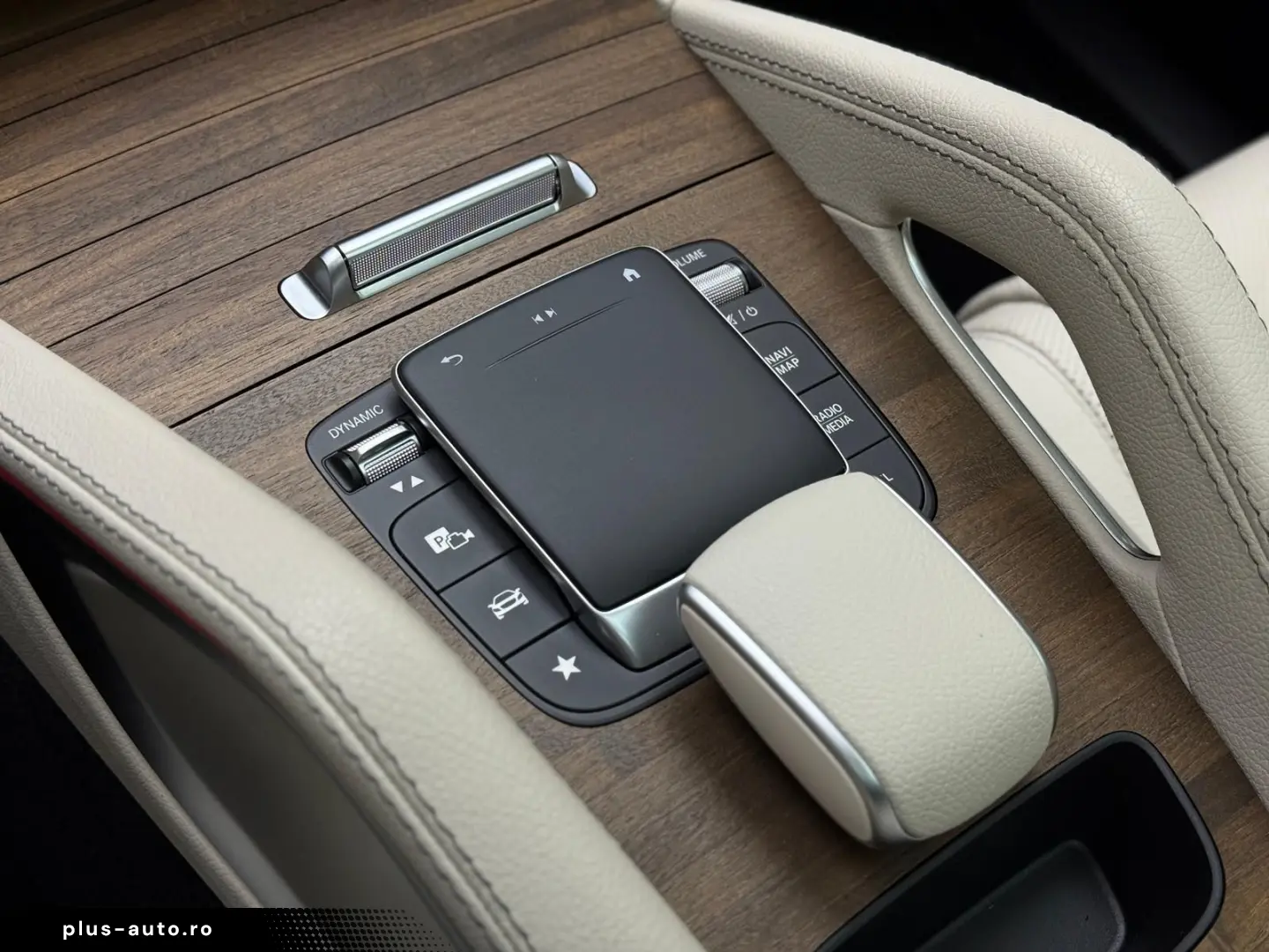 GLE 350 e 4M Pano HuD Keyless Massage AHK 360