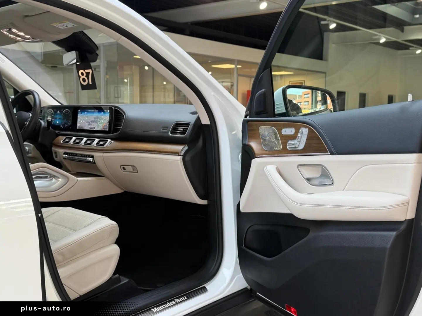 GLE 350 e 4M Pano HuD Keyless Massage AHK 360