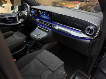 V 250 d STYLE AMG-Line lang Pano Tisch 7-Sitz