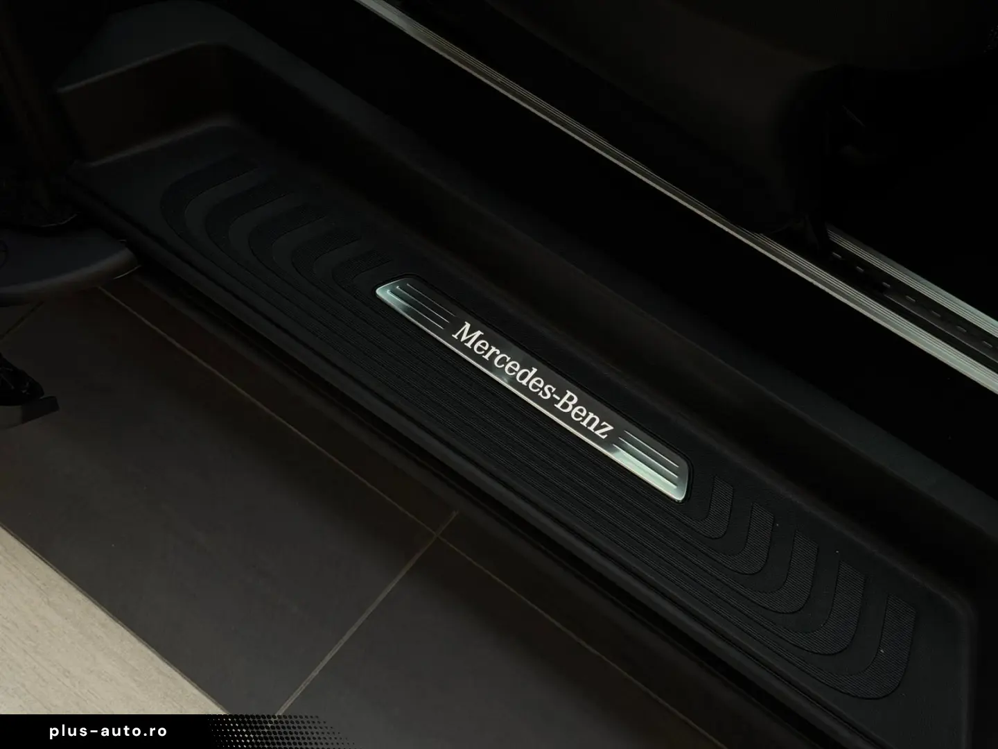 V 250 d STYLE AMG-Line lang Pano Tisch 7-Sitz