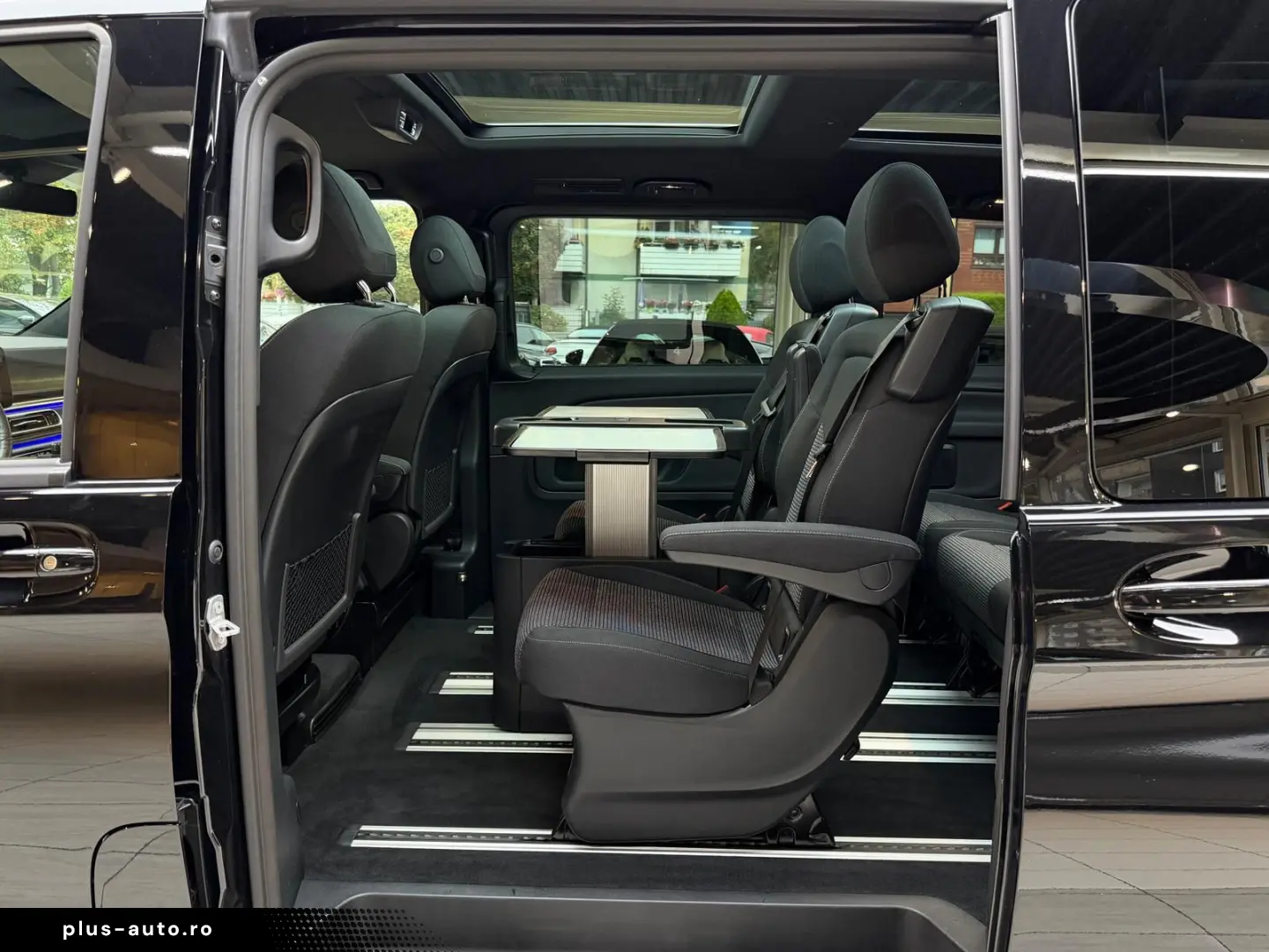 V 250 d STYLE AMG-Line lang Pano Tisch 7-Sitz