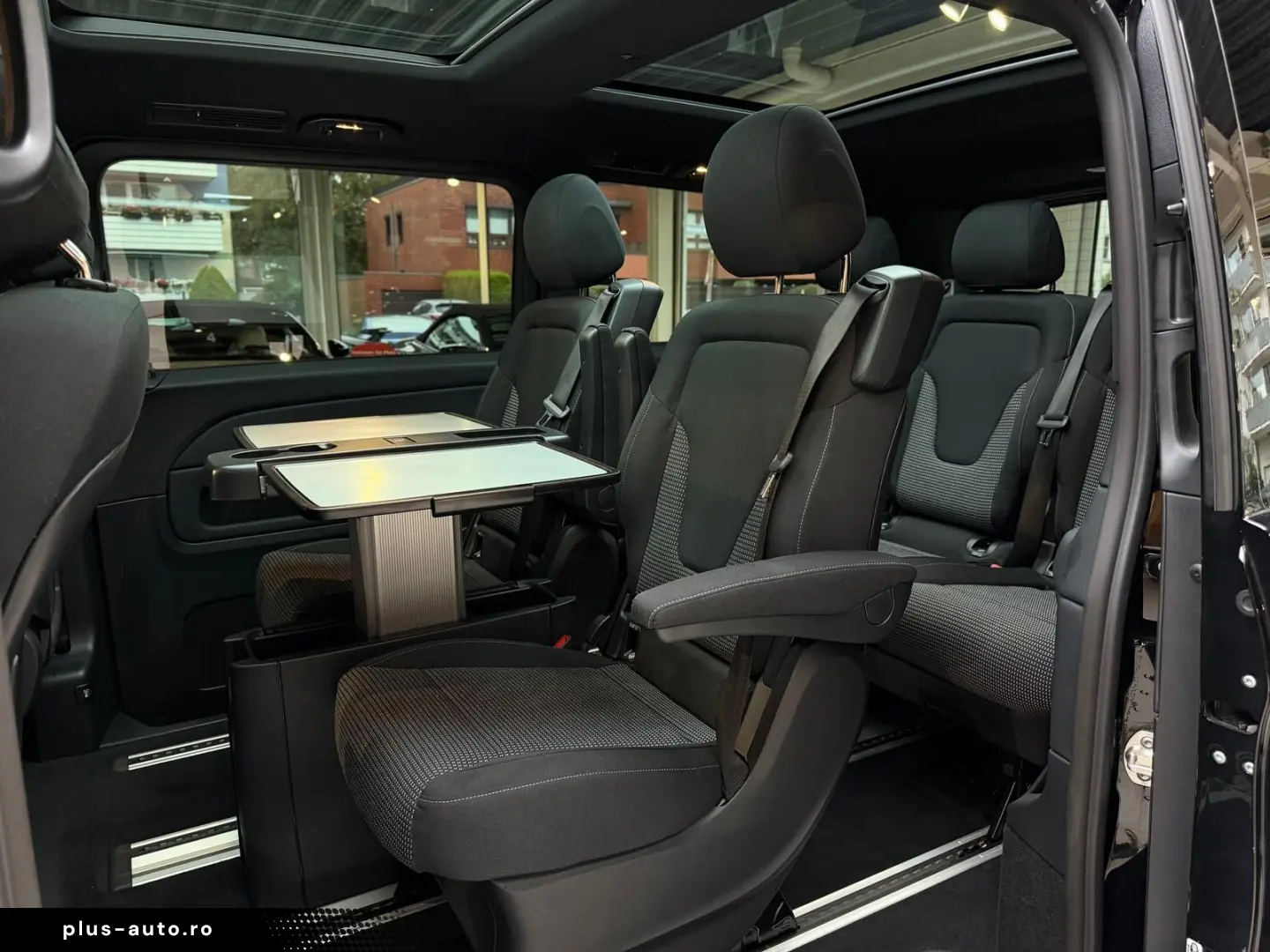 V 250 d STYLE AMG-Line lang Pano Tisch 7-Sitz