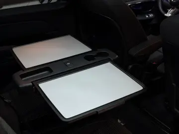 V 250 d STYLE AMG-Line lang Pano Tisch 7-Sitz