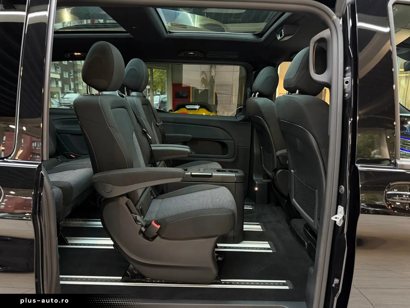 V 250 d STYLE AMG-Line lang Pano Tisch 7-Sitz