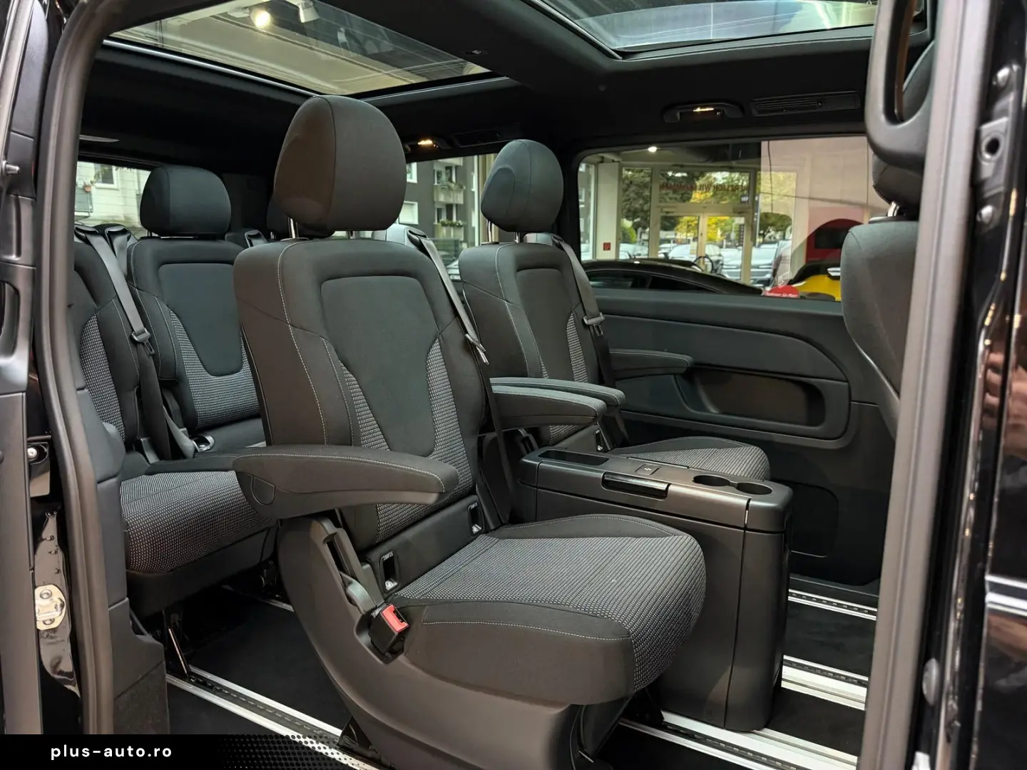 V 250 d STYLE AMG-Line lang Pano Tisch 7-Sitz