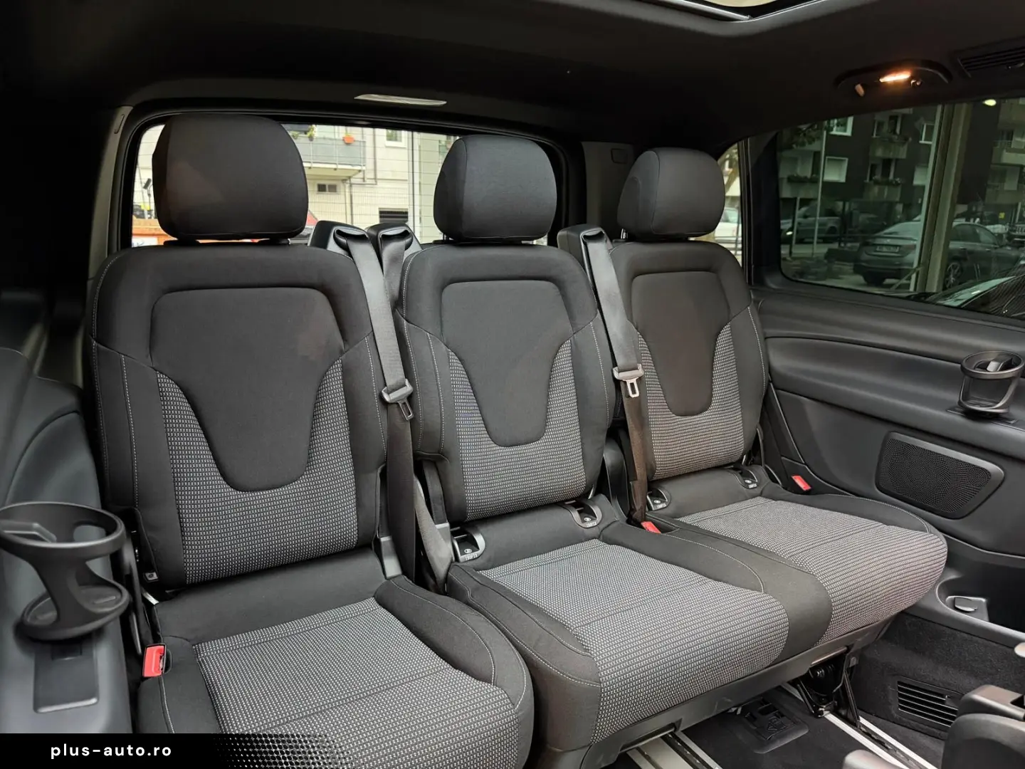 V 250 d STYLE AMG-Line lang Pano Tisch 7-Sitz