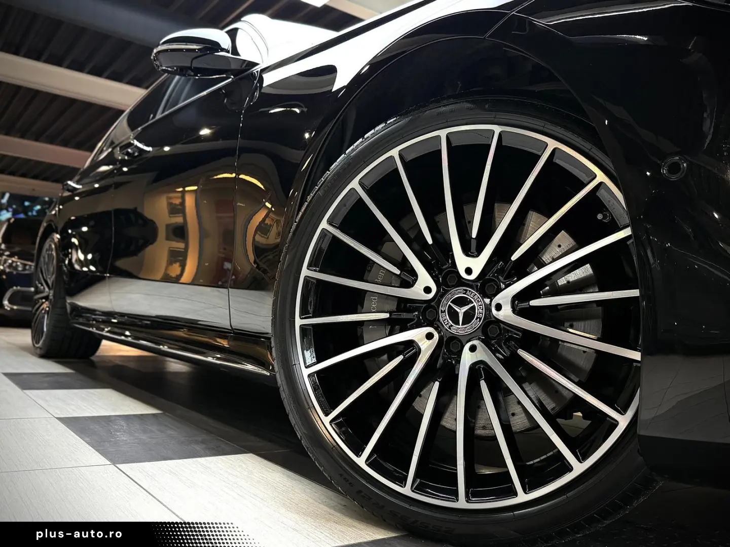 S 580 4M Lang AMG Pano HuD Burm4D Chaff TV 4 5