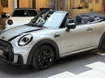 Cooper Cabrio John Cooper Works Trim Head-Up H&K