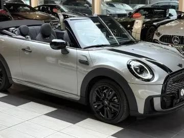 Cooper Cabrio John Cooper Works Trim Head-Up H&K