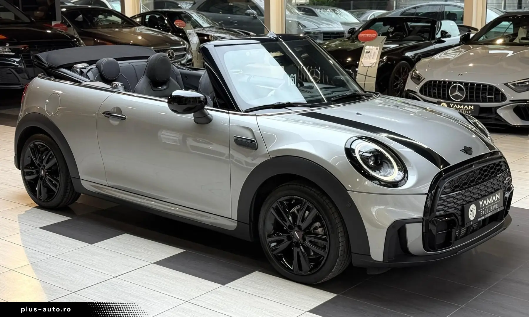 Cooper Cabrio John Cooper Works Trim Head-Up H&K