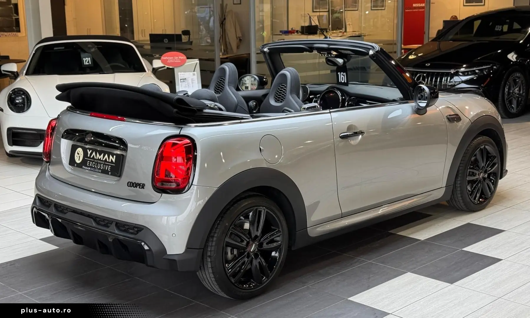 Cooper Cabrio John Cooper Works Trim Head-Up H&K