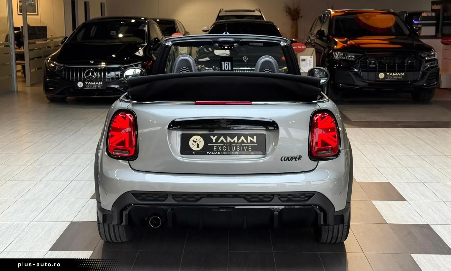 Cooper Cabrio John Cooper Works Trim Head-Up H&K