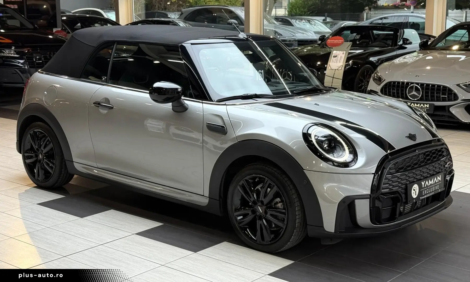 Cooper Cabrio John Cooper Works Trim Head-Up H&K