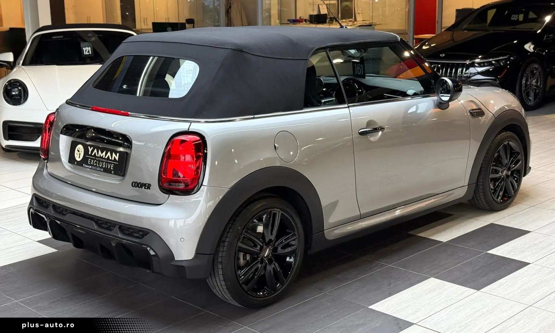Cooper Cabrio John Cooper Works Trim Head-Up H&K