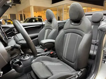 Cooper Cabrio John Cooper Works Trim Head-Up H&K